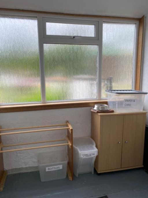 St John'S Flat Spacious Accomodation Dalry  Luaran gambar
