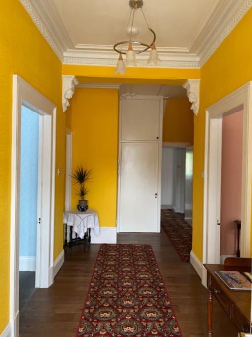 St John'S Flat Spacious Accomodation Dalry  Luaran gambar