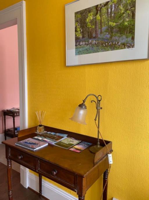 St John'S Flat Spacious Accomodation Dalry  Luaran gambar