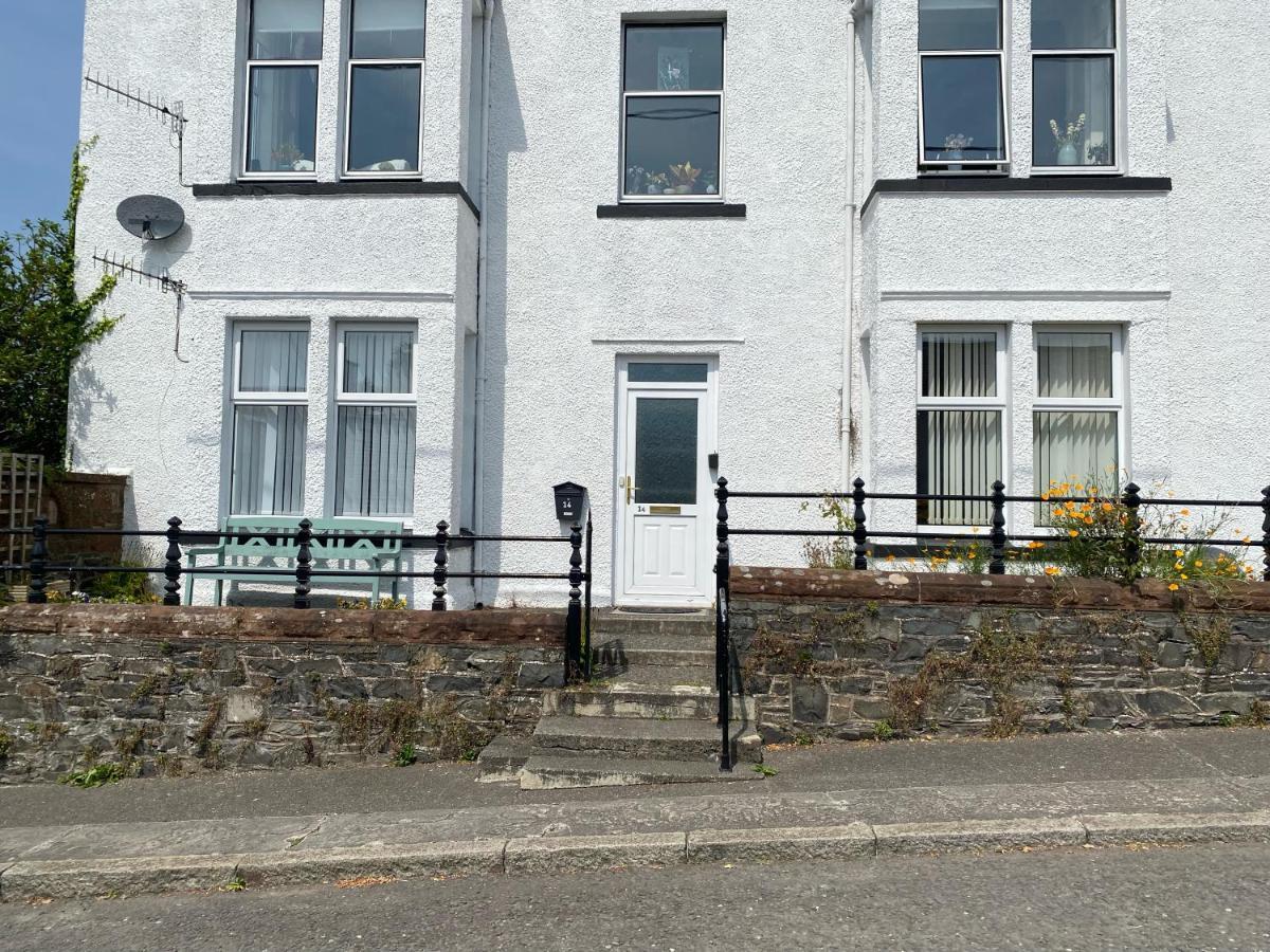 St John'S Flat Spacious Accomodation Dalry  Luaran gambar