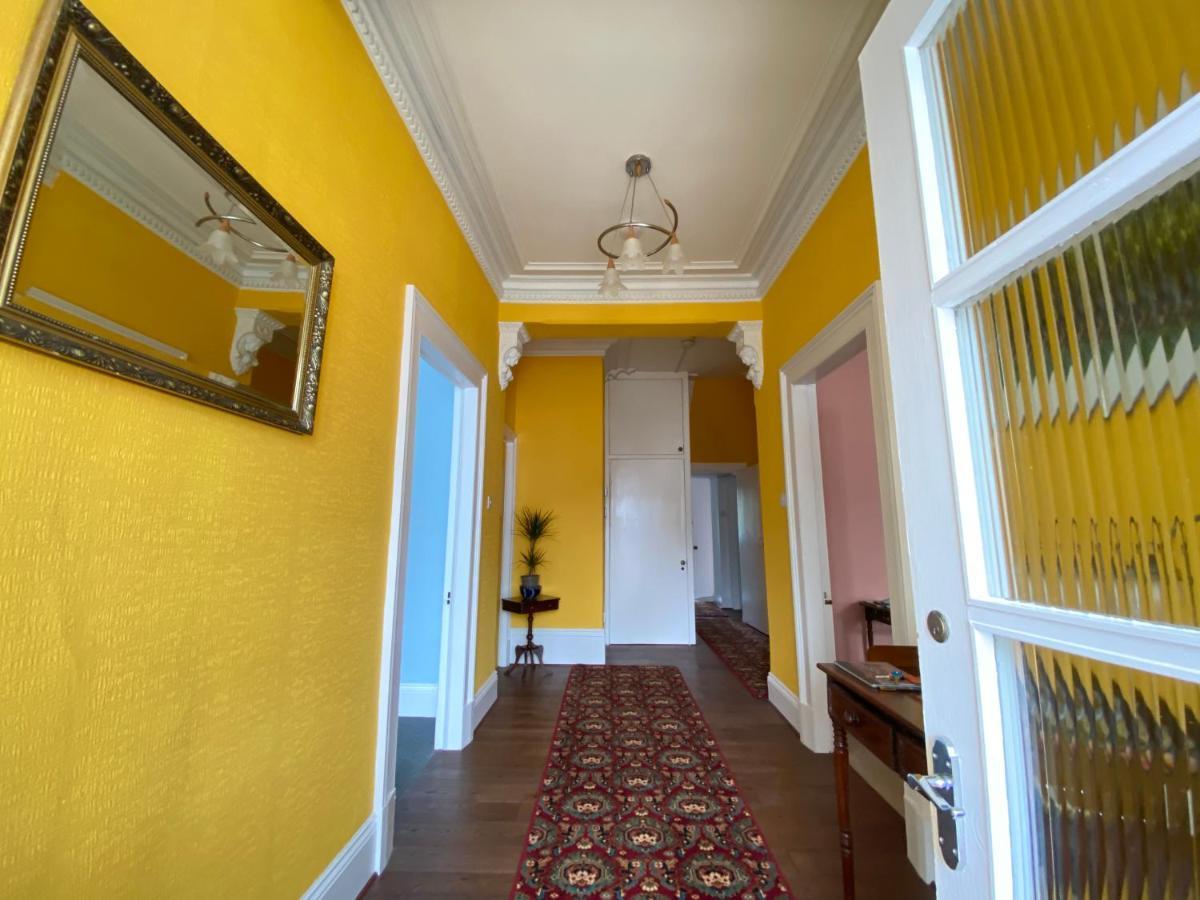 St John'S Flat Spacious Accomodation Dalry  Luaran gambar